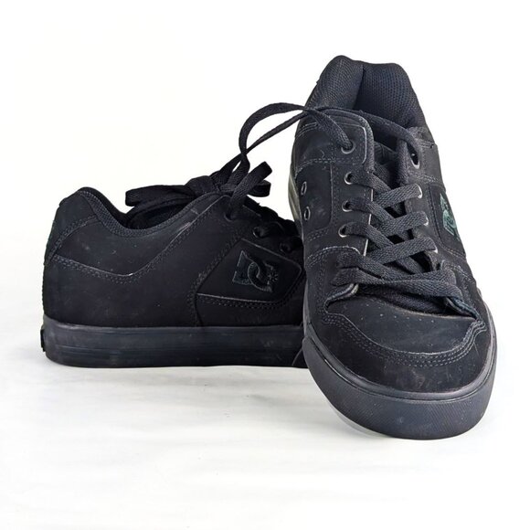 DC Other - DC Pure skate shoes, Men's size 8, all black